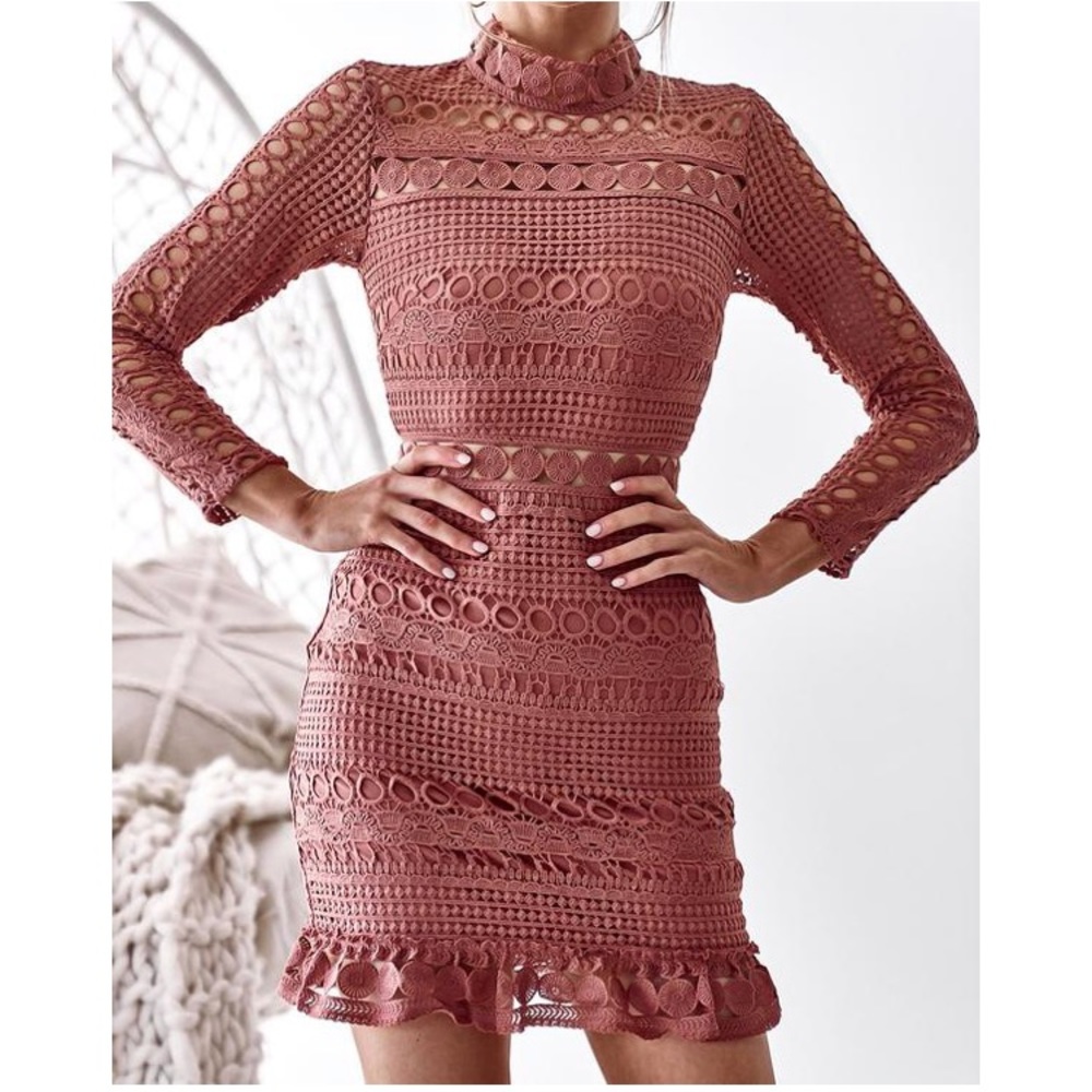 White Born to be Chic crochet lace dress - Picture 2 of 7
